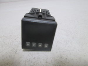 RED LION T4811100 TEMPERATURE CONTROL W/ RELAY OUTPUT NEW OUT OF BOX