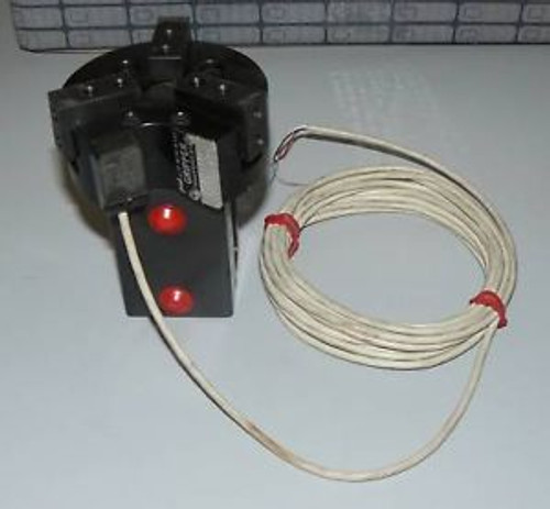 NEW PHD 7924-01-3101 ANGULAR PNEUMATIC GRIPPER & SWITCH