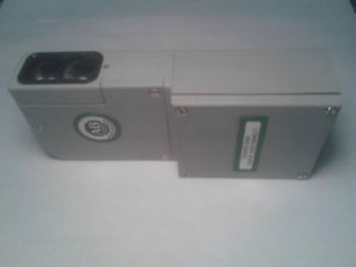 Allen Bradley 42MRU-5000 & 42MTB-5004 Photoswitch NEW CB3