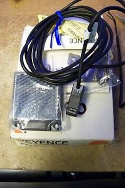 NEW Keyence PZ2-61 Photoelectric Micro Optical Sensor