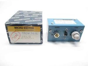 NEW MICRO SWITCH FE-TR5-14 15V-AC LOGIC MODULE SENSOR D491732