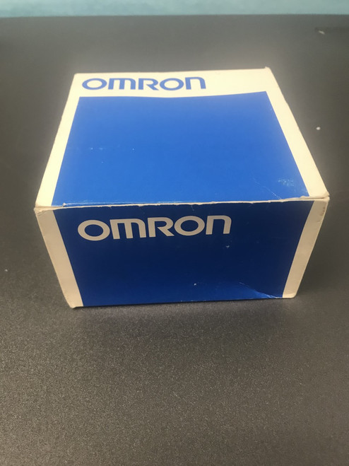 OMRON,E3B2-D2M4-US, Photoelectric Switch 24-240VAC OR 12-240VDC, OUTPUT 3A 250VAC