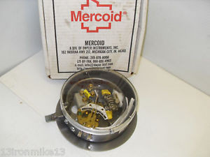 NEW MERCOID DA-33-156-7 PRESSURE SWITCH DA331567 New