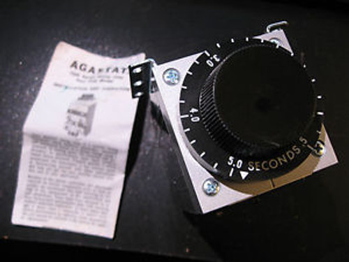 Timing Relay Agastat 7024AB 4 Pole Model 120VAC Coil Time 0.5 - 5.0 S NOS