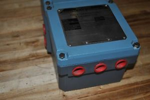 FOXBORO MAGNETIC FLOW TRANSMITTER 8000 SERIES 8000-PA13-G 8000 PA13 G 8000PA13G