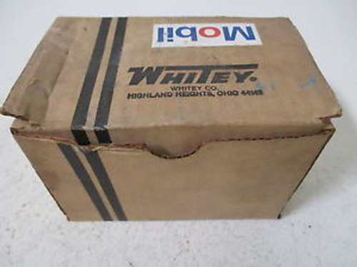 WHITEY SS-M2BF8-FL MANIFOLD VALVE NEW IN A BOX