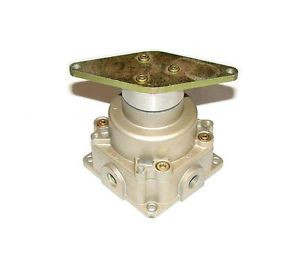 NEW CKD 2-POSITION PNEUMATIC VALVE 1/4 NPT MODEL HSVC-8-4H