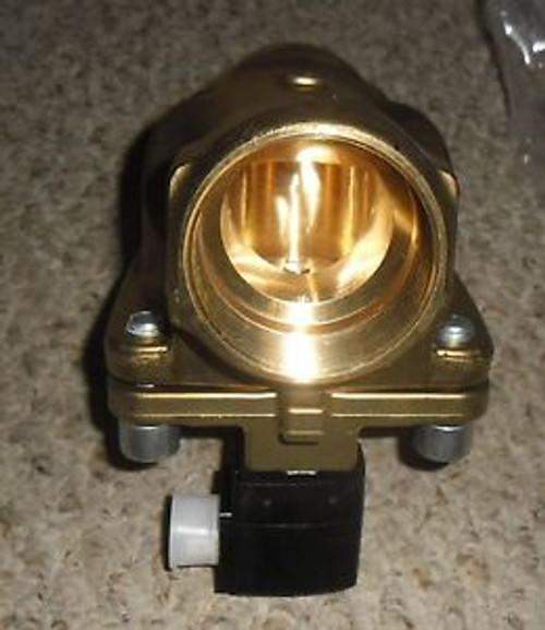 Burkert 5281A 2 FNPT Brass 24 VDC Solenoid Valve 00456884