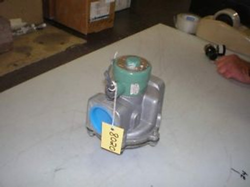 ASCO Solenoid Valve Cat #8215A 84 2 FNPT 120V 0-25 PSI Air/Gas NEW