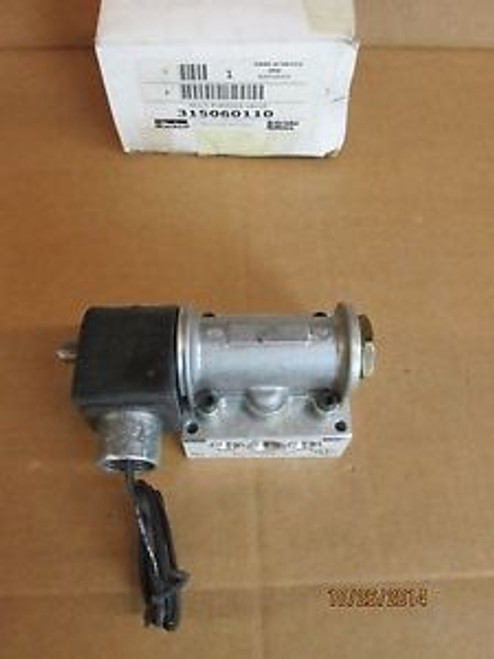 NOS PARKER SCHRADER BELLOWS 315060110 MULTI-PURPOSE SOLENOID VALVE 1/4NPT 120V