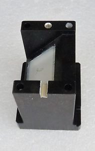 RIGHT ANGLE PRISM WITH MAGNIFICATION MAGNIFIER IN MOUNT