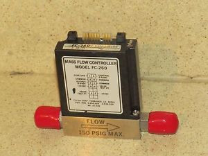 TYLAN MASS FLOWMETER MODEL FC-260  5SLPM NO  (J1)