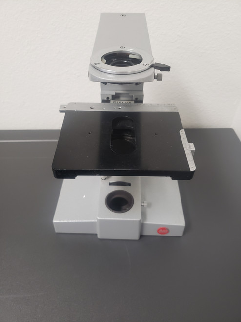 Leitz Dialux Stand Microscope Stand / Base Sold As Is