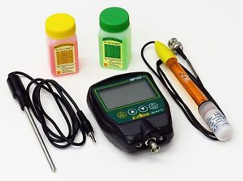 Handheld Combination Meter pH / mV / Temperature Portable