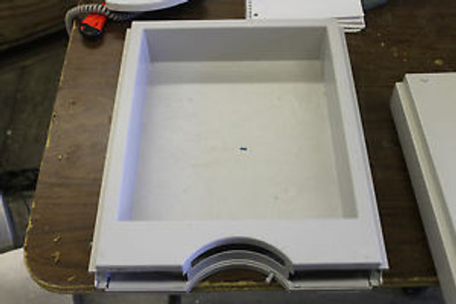 AGILENT 1100 Solvent Tray