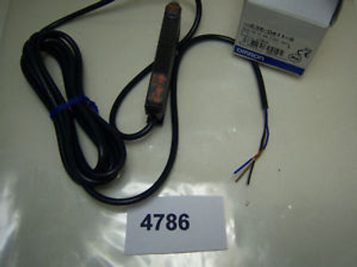 (4786)B Omron Photoelectric Switch E3X-Da11-S 12-24 Vdc