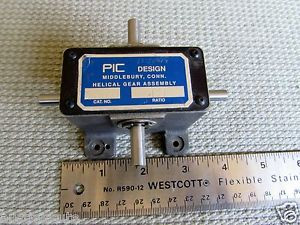 PIC Design Helical Gearbox Right Angle Dual Drive D400001 1:1 Ratio CNC 3D USA
