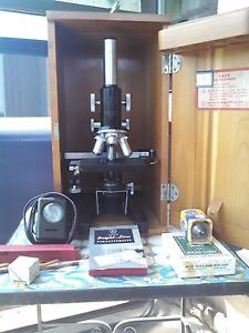 Bauch & Lomb vintage monocular medical microscope