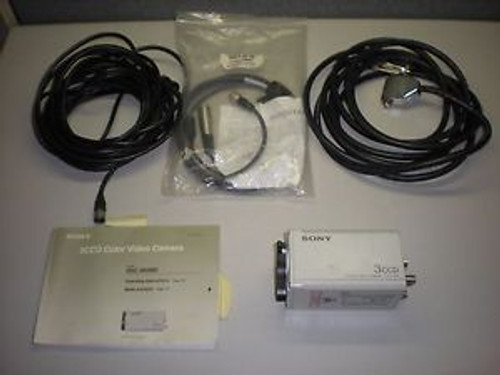 Sony Model DXC-960MD - 3CCD Color Video Camera with Cables and Manual