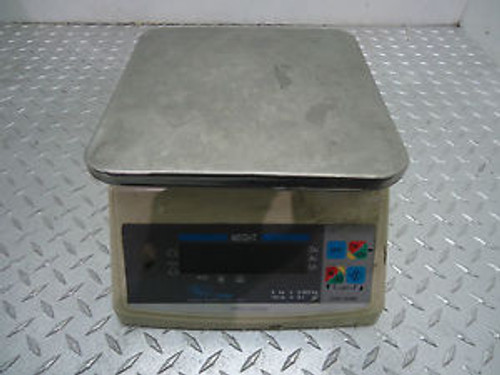 ACCUWEIGH PPC-200W DIGITAL PORTION SCALE WASHDOWN 10LBS CAP. USED