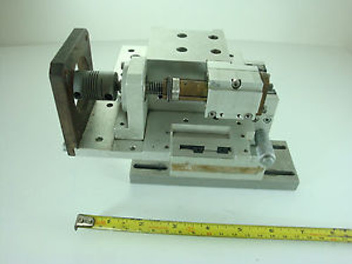 XY Linear Stage Positioner with Mitutoyo Micrometer & Leadscrew