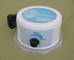 Magnetic Stirrer / Agitador Magn??tico MMG1