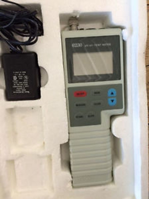 Jenco 6230 Handheld Digital pH Meter/Temperature Meter