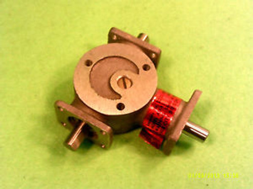 HUB CITY BEVEL GEAR DRIVE AD-4 02-20-05304-066 RATIO 2:1 1/8HP 3/8 SHAFT