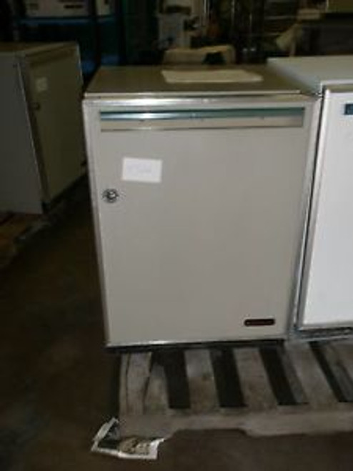 MIDMARK UNDERCOUNTER LAB FREEZER 6CAF -TESTED AT 22 DEGREES