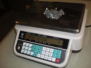 DIGI Model DC-782 Counting Scale - 60 Pound Capacity - Powers up and Counts