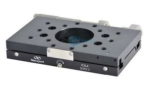 Newport 436A Low-Profile Crossed-Roller Stage Aperture 2 1/4-20 Micrometer SM50