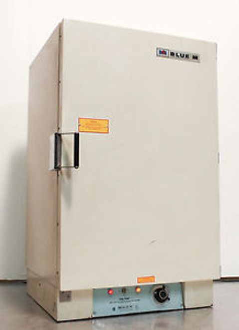 Blue M 200A Dry Type Bacteriological Incubator Oven 65?C + Shelves