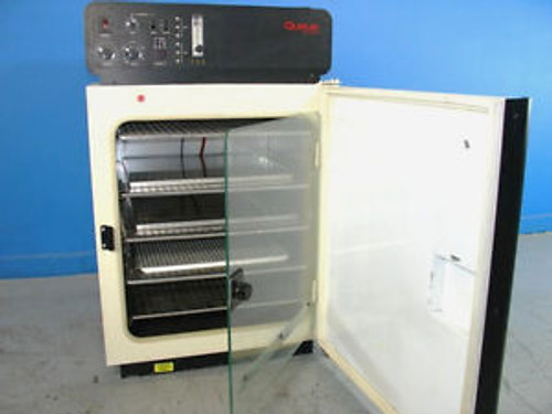 NUAIR QUEUE 2110 CO2 Incubator w/ manual