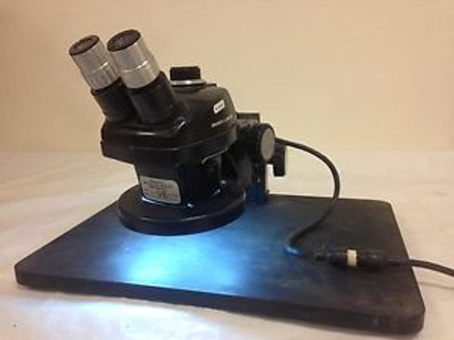 Bausch & Lomb Lighted microscope with power supply 0.7-3x
