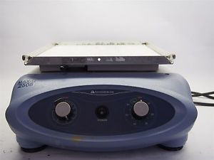 Barnstead Lab-Line MaxQ 2508 Dual Action Orbital Reciprocating Shaker SHKA2508