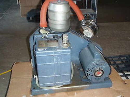 Welch Duo Seal 1402 Vacuum Pump 1/2 HP