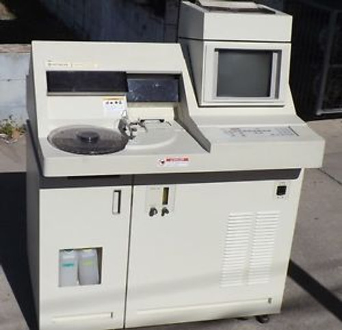 Hitachi Z-9000 Simultaneous ME Atomic Absorption Spectrophotometer