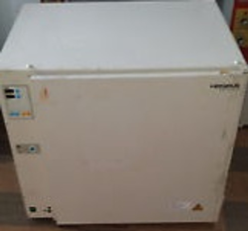 Heraeus D-6450 - 6000 Series Gravity Convection Gas Jacketed CO2 Incubator