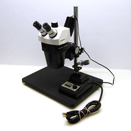 Bausch & Lomb SZ7 StereoZoom 7 Microscope w/ Bench Stand + 31-35-30 Illuminator