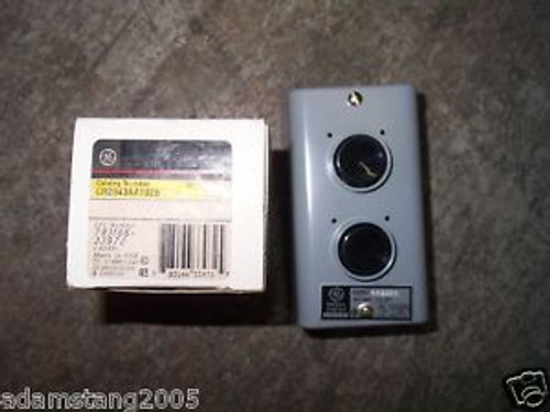 New GE CR2943AA102B 600V CONTROL STATION PUSH BUTTON