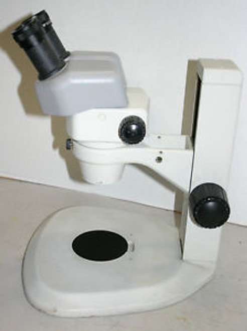 Nikon SMZ-660 Stereozoom Microscope 8-50X on Desktop Rack stand