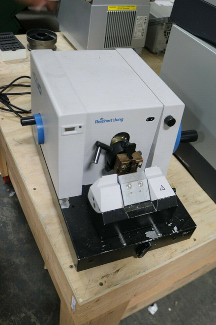 Reichert-Jung Biocut Microtome 2030