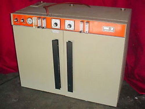 Napco 3331 Model Dual Chamber Water-Jacketed CO2 Incubator