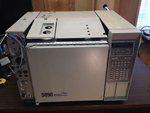 Hewlett Packard 5890 Series II Plus Gas Chromatograph 5890E