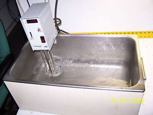 VWR SCIENTIFIC HEATED WATER BATH WITH HOLDING TANK MODEL 1125