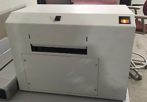 IDEXX Quanti-Tray Sealer Model 2X