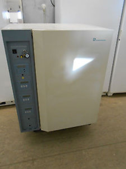 FORMA SCIENTIFIC 3860 STERI-CULT HEPA FILTERED IR-INCUBATOR