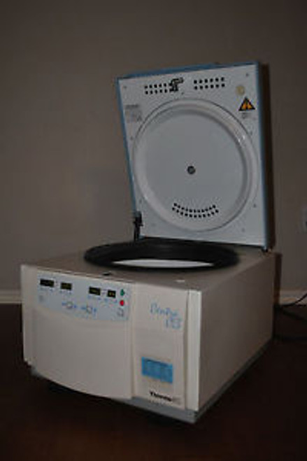 CLEAN Thermo IEC Centra CL3 Bench Top Centrifuge w/ Rotor 243 LOOK