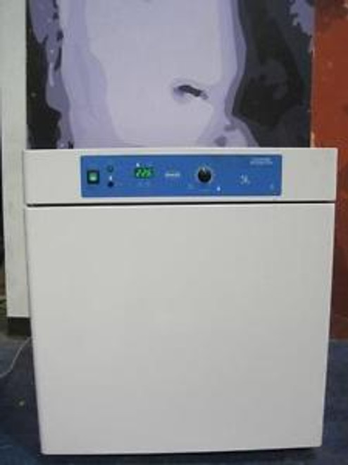 HACH LOW PROFILE CULTURE INCUBATOR MODEL 153 110V USED EPA/ASTM MICROBIOLOGICAL