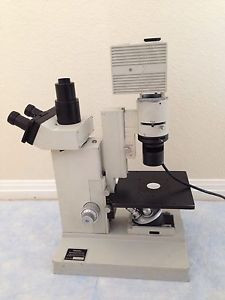 Leitz Diavert Inverted Phase Contrast Microscope 4x, Phaco 10,20, 32x Trinocular